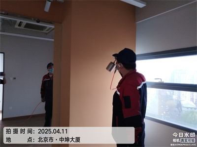 如何處理新車內(nèi)的異味